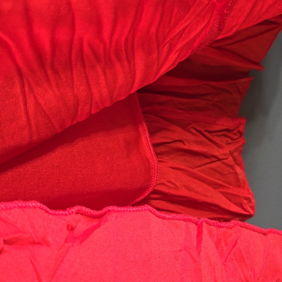 Larry Levine Red Skirt - Picture 2 of 4